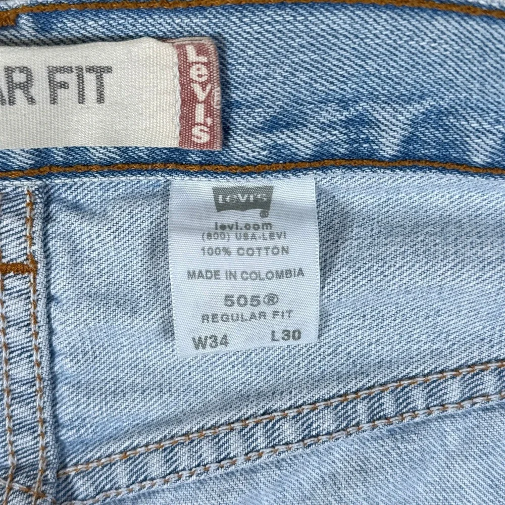 Levis 505 Jeans Mens 34x30 Light Blue Regular Fit Straight Leg 100% Cotton Y2K